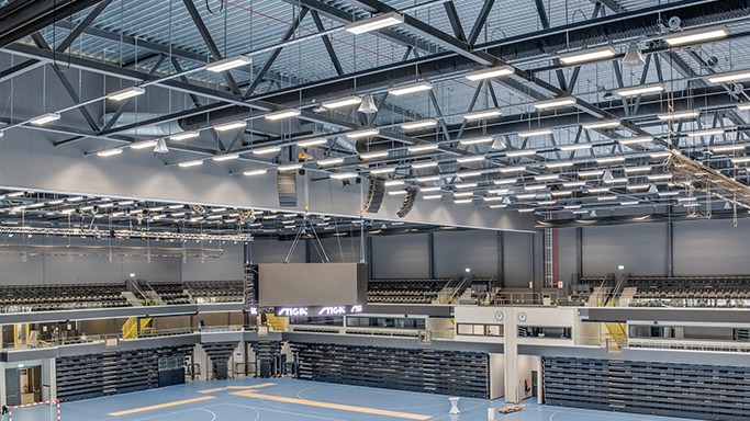 托特纳姆热刺被告知，他们“最大的错误”可以通过一月份引进明星中场球员来解决。